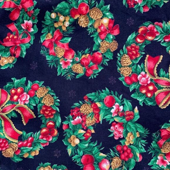 Vintage Christmas Wreath Print Button-Up Black Red Vneck Waistcoat Vest - Picture 8 of 10